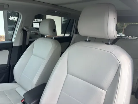 Photos of 2018 Volkswagen Tiguan 2.0T SEL for sale in Lexington, NC at Jerry Hunt Supercenter - Lexington