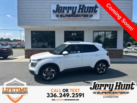 White 2024 Hyundai Venue SEL for sale in Lexington, NC