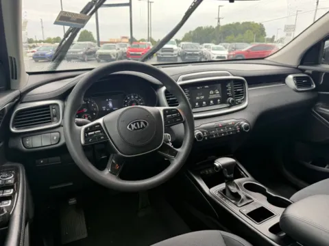 More photos of 2020 Kia Sorento LX at Jerry Hunt Supercenter - Lexington, NC