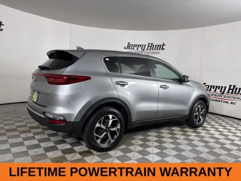 More photos of 2022 Kia Sportage LX at Jerry Hunt Supercenter - Lexington, NC