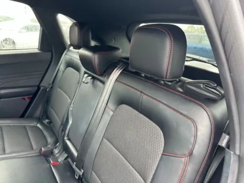 More photos of 2024 Ford Escape ST-Line at Jerry Hunt Supercenter - Lexington, NC