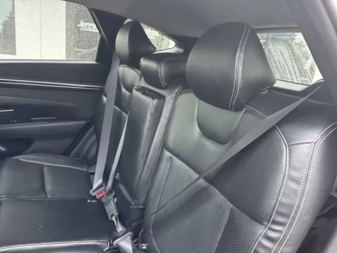 More photos of 2022 Hyundai Tucson SEL at Jerry Hunt Supercenter - Lexington, NC