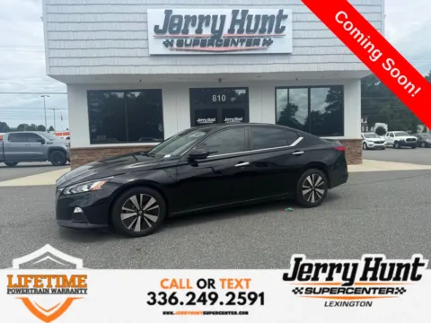 Black 2022 Nissan Altima 2.5 SV for sale in Lexington, NC