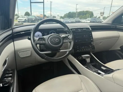 More photos of 2022 Hyundai Tucson SEL at Jerry Hunt Supercenter - Lexington, NC