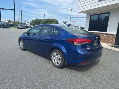 More photos of 2018 Kia Forte LX at Jerry Hunt Supercenter - Lexington, NC