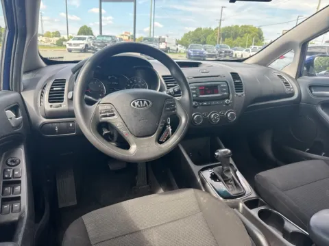 More photos of 2018 Kia Forte LX at Jerry Hunt Supercenter - Lexington, NC