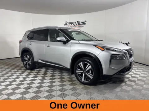 More photos of 2023 Nissan Rogue SL at Jerry Hunt Supercenter - Lexington, NC