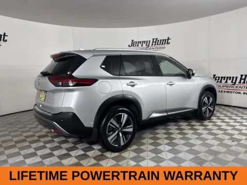 More photos of 2023 Nissan Rogue SL at Jerry Hunt Supercenter - Lexington, NC