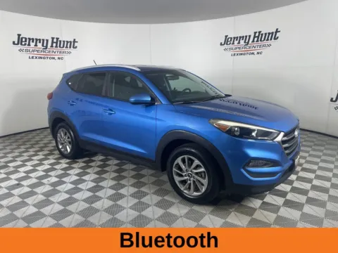 More photos of 2016 Hyundai Tucson SE at Jerry Hunt Supercenter - Lexington, NC