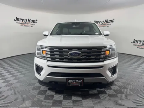 More photos of 2021 Ford Expedition Limited at Jerry Hunt Supercenter - Lexington, NC