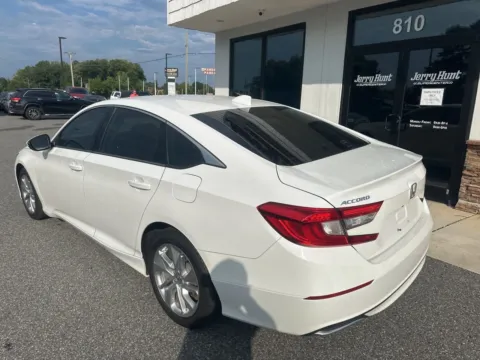 More photos of 2019 Honda Accord LX at Jerry Hunt Supercenter - Lexington, NC