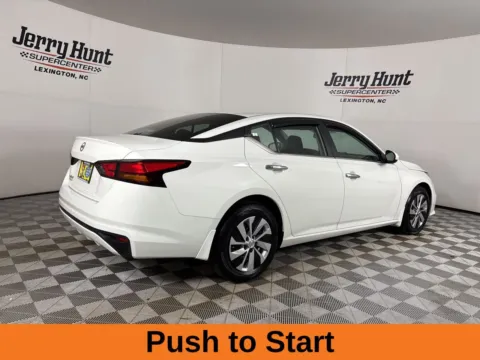 More photos of 2021 Nissan Altima 2.5 S at Jerry Hunt Supercenter - Lexington, NC