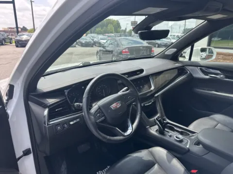 Another view of 2020 Cadillac XT6 Premium Luxury for sale in Lexington, NC at Jerry Hunt Supercenter - Lexington
