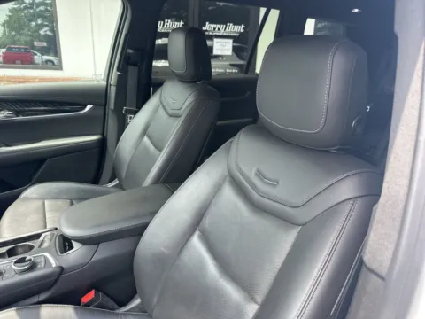 Photos of 2020 Cadillac XT6 Premium Luxury for sale in Lexington, NC at Jerry Hunt Supercenter - Lexington