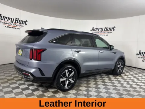 More photos of 2023 Kia Sorento S at Jerry Hunt Supercenter - Lexington, NC
