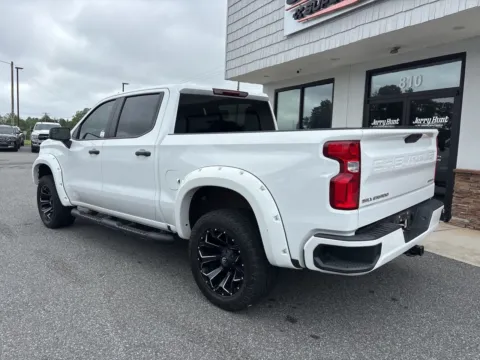 More photos of 2019 Chevrolet Silverado 1500 Custom at Jerry Hunt Supercenter - Lexington, NC