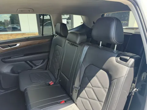 Another view of 2024 Volkswagen Atlas 2.0T SE w/Technology for sale in Lexington, NC at Jerry Hunt Supercenter - Lexington