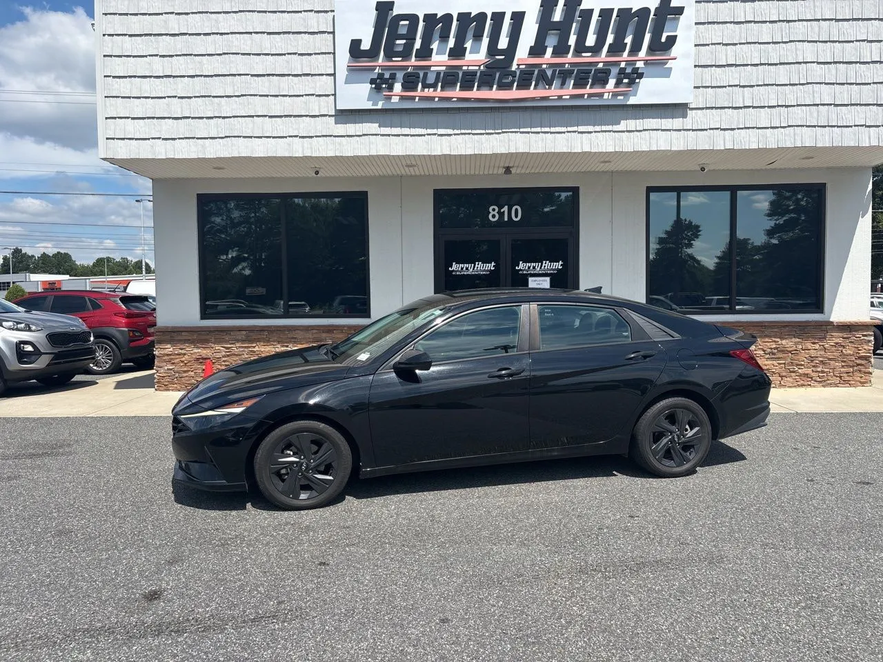 Black 2021 Hyundai Elantra SEL for sale in Lexington, NC