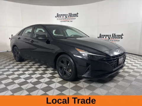 More photos of 2021 Hyundai Elantra SEL at Jerry Hunt Supercenter - Lexington, NC