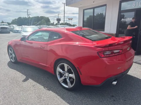 More photos of 2018 Chevrolet Camaro SS at Jerry Hunt Supercenter - Lexington, NC