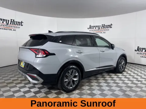 More photos of 2023 Kia Sportage SX at Jerry Hunt Supercenter - Lexington, NC
