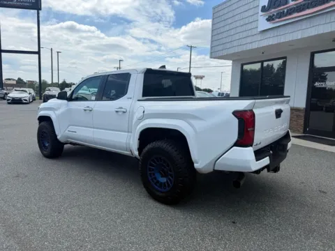 More photos of 2024 Toyota Tacoma SR5 at Jerry Hunt Supercenter - Lexington, NC