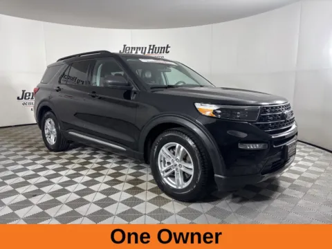 More photos of 2024 Ford Explorer XLT at Jerry Hunt Supercenter - Lexington, NC