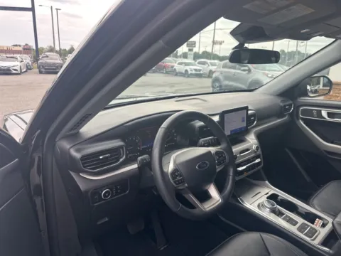 Another view of 2024 Ford Explorer XLT for sale in Lexington, NC at Jerry Hunt Supercenter - Lexington