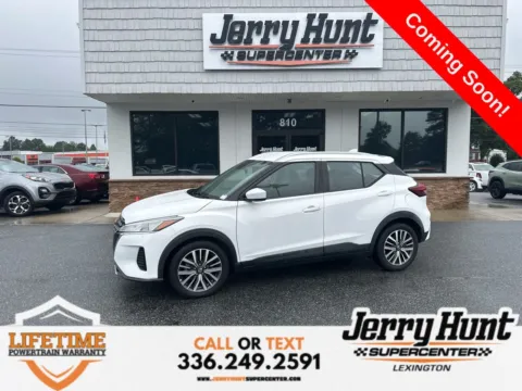 White 2021 Nissan Kicks SV for sale in Lexington, NC
