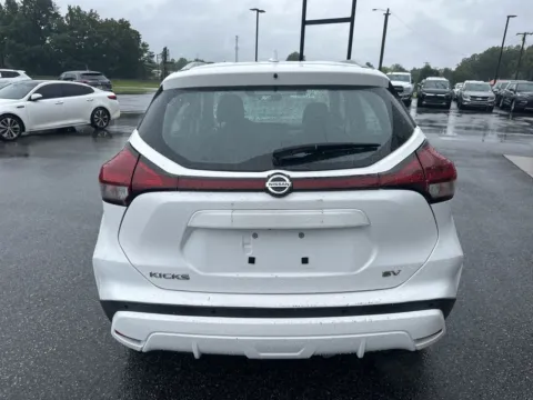 More photos of 2021 Nissan Kicks SV at Jerry Hunt Supercenter - Lexington, NC