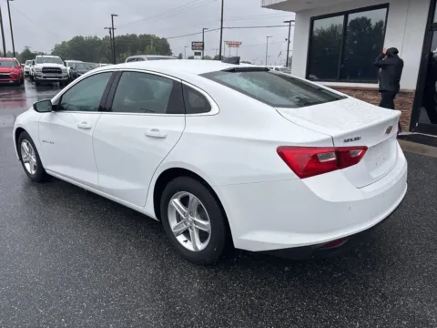 More photos of 2023 Chevrolet Malibu LS at Jerry Hunt Supercenter - Lexington, NC