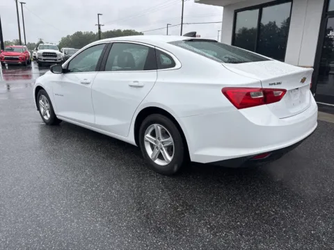 More photos of 2023 Chevrolet Malibu LS at Jerry Hunt Supercenter - Lexington, NC