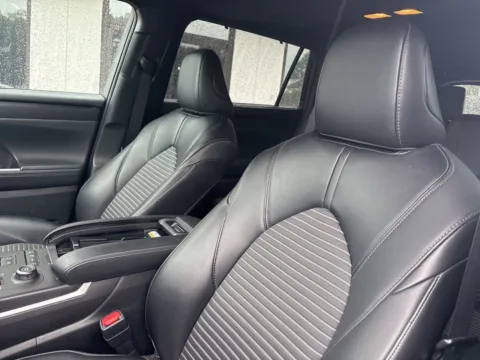 Photos of 2022 Toyota Highlander XSE for sale in Lexington, NC at Jerry Hunt Supercenter - Lexington
