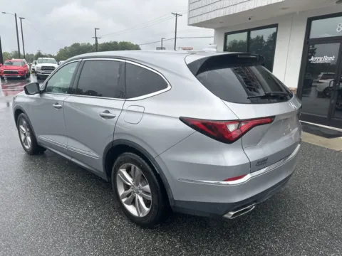 More photos of 2022 Acura MDX 3.5L at Jerry Hunt Supercenter - Lexington, NC