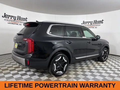 More photos of 2025 Kia Telluride S at Jerry Hunt Supercenter - Lexington, NC