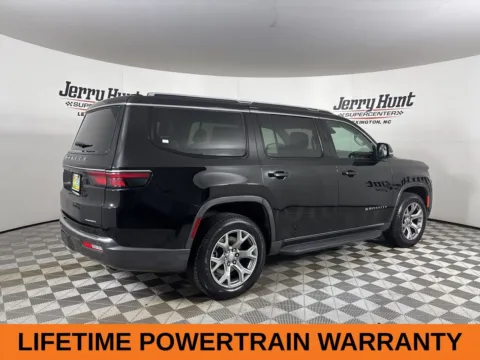 More photos of 2022 Jeep Wagoneer Series II at Jerry Hunt Supercenter - Lexington, NC