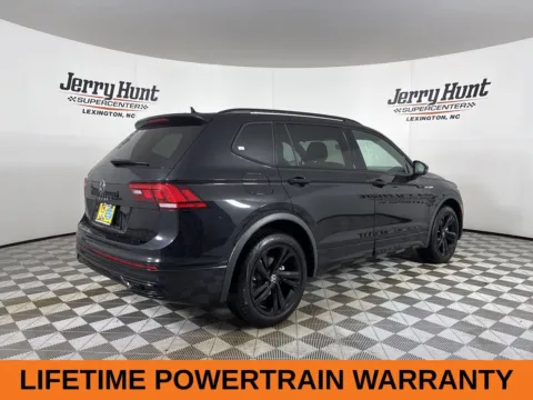 More photos of 2024 Volkswagen Tiguan 2.0T SE R-Line Black at Jerry Hunt Supercenter - Lexington, NC