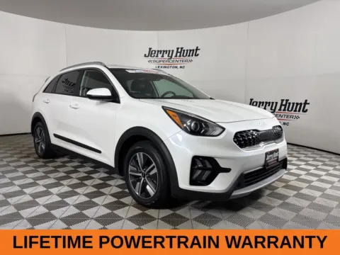 More photos of 2022 Kia Niro LXS at Jerry Hunt Supercenter - Lexington, NC