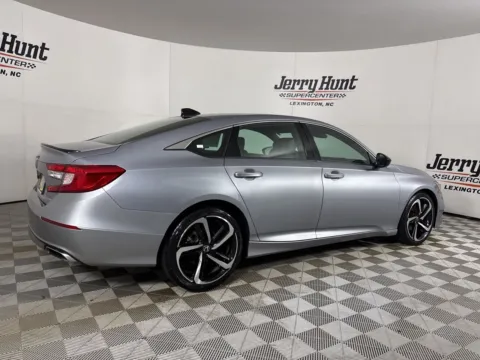More photos of 2022 Honda Accord Sport at Jerry Hunt Supercenter - Lexington, NC