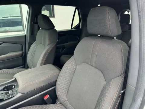 Photos of 2025 Honda Pilot Sport for sale in Lexington, NC at Jerry Hunt Supercenter - Lexington