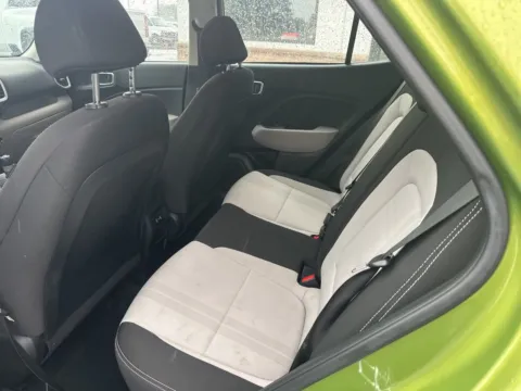 More photos of 2024 Hyundai Venue SEL at Jerry Hunt Supercenter - Lexington, NC
