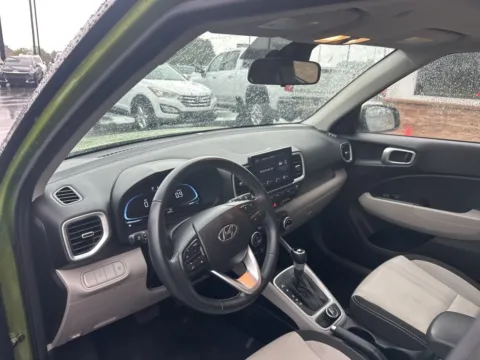 Another view of 2024 Hyundai Venue SEL for sale in Lexington, NC at Jerry Hunt Supercenter - Lexington