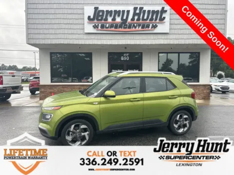 Green 2024 Hyundai Venue SEL for sale in Lexington, NC