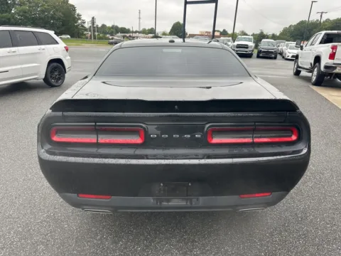More photos of 2019 Dodge Challenger SXT at Jerry Hunt Supercenter - Lexington, NC
