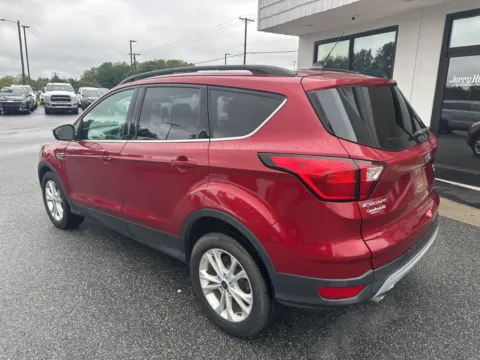 More photos of 2019 Ford Escape SEL at Jerry Hunt Supercenter - Lexington, NC