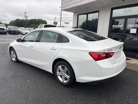 More photos of 2024 Chevrolet Malibu LS at Jerry Hunt Supercenter - Lexington, NC