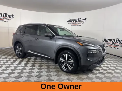 More photos of 2022 Nissan Rogue SL at Jerry Hunt Supercenter - Lexington, NC