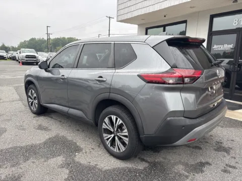 More photos of 2022 Nissan Rogue SV at Jerry Hunt Supercenter - Lexington, NC