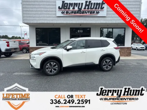 White 2022 Nissan Rogue SV for sale in Lexington, NC