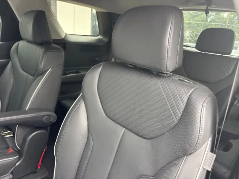 More photos of 2024 Hyundai Palisade SEL at Jerry Hunt Supercenter - Lexington, NC